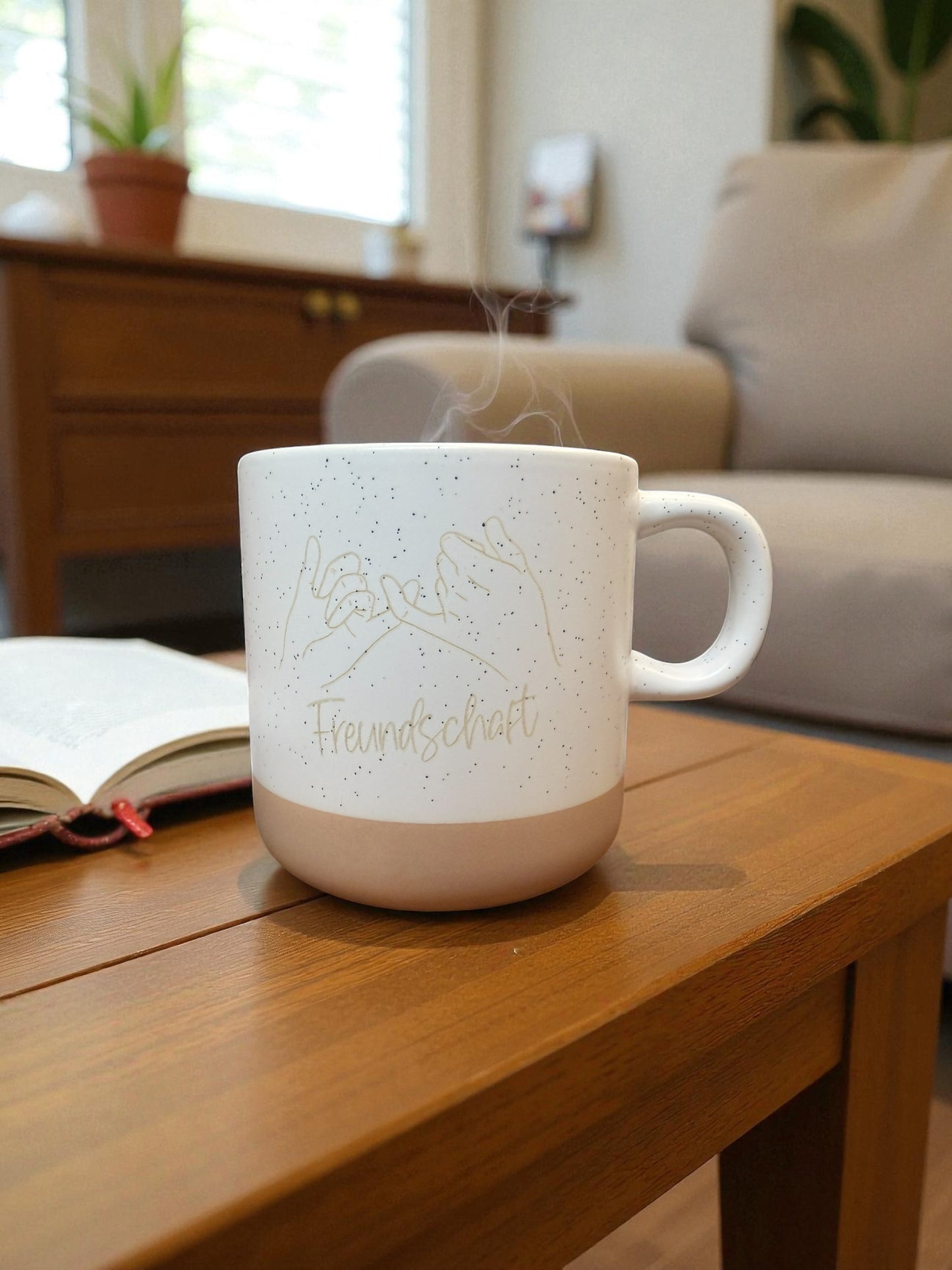 "Freundschaft" Handgetöpferte Tasse