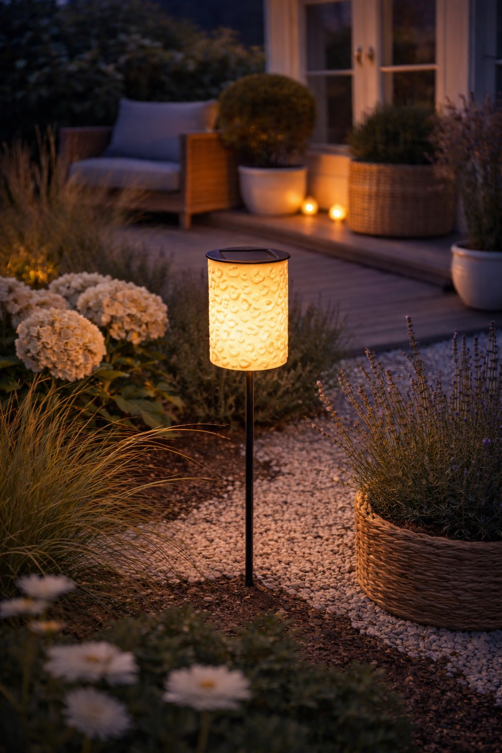 3D-Druckdatei - Windlicht - Leo - STL + 3MF - Deko  Solarlampe - Garten - LED-Licht